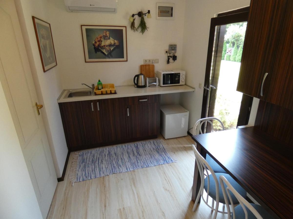 The Boys Apartman Шіофок Екстер'єр фото