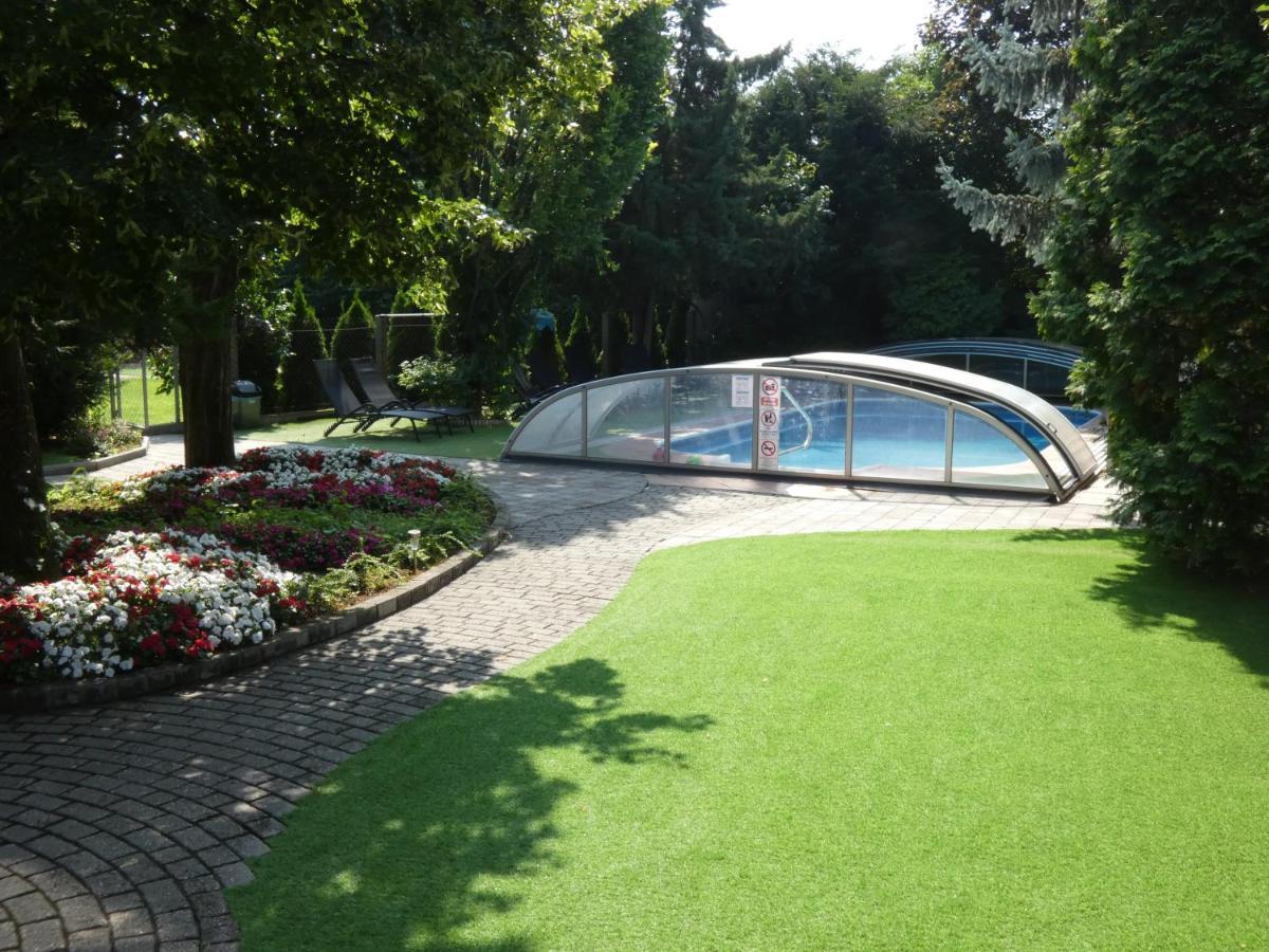 The Boys Apartman Шіофок Екстер'єр фото