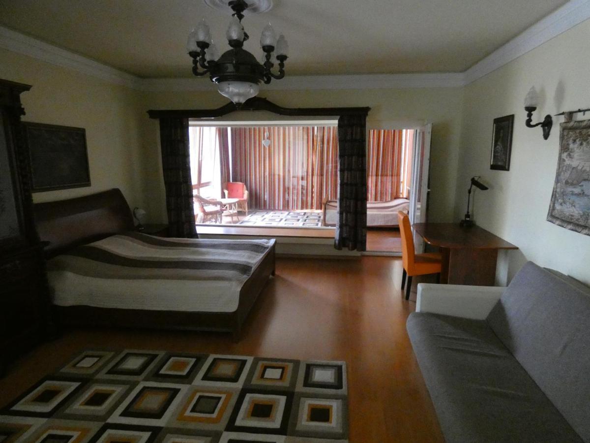 The Boys Apartman Шіофок Екстер'єр фото